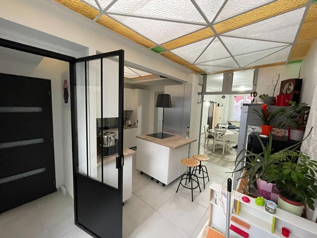 sublime semi-bourgeoise 111 m2, 3ch + bur + ext