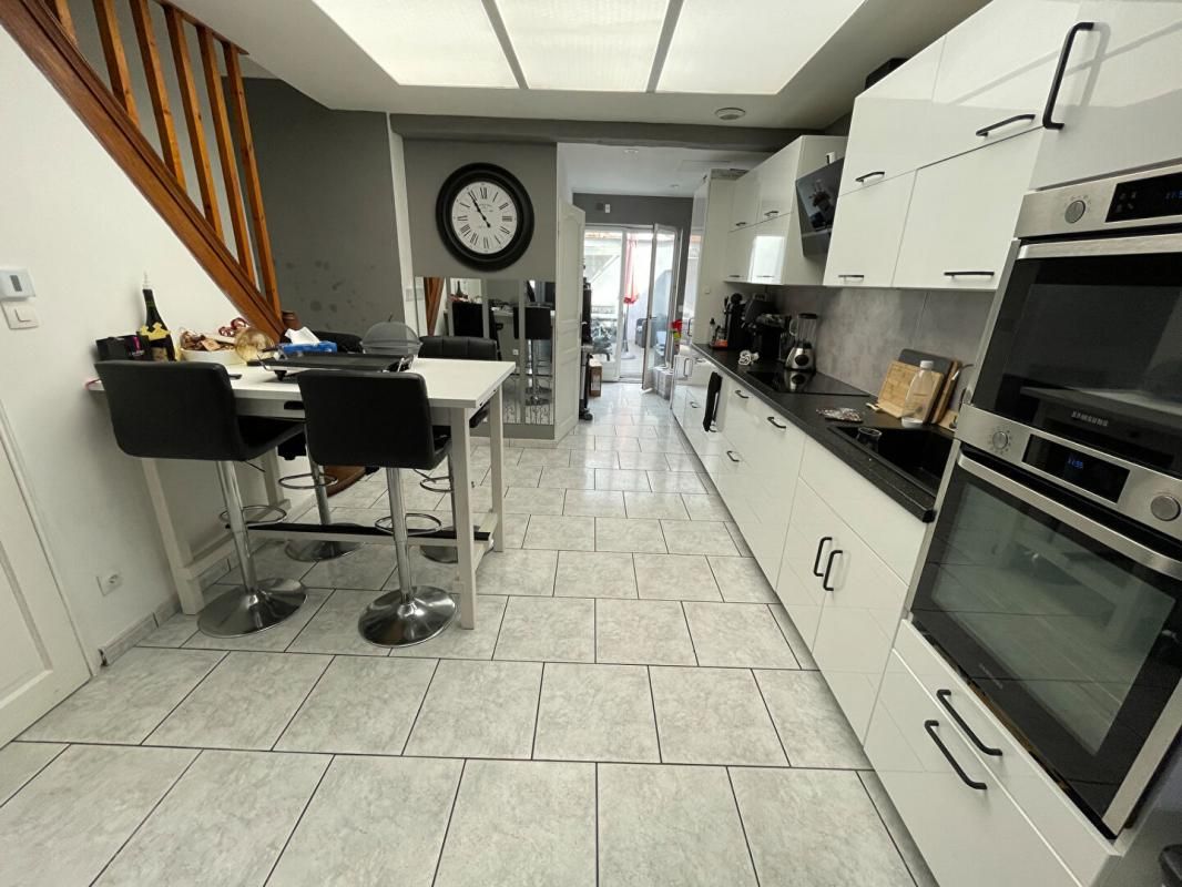 CROIX Maison Croix 5 pièce(s) 110 m2, 4 ch, ext 30m²; rénovée 2
