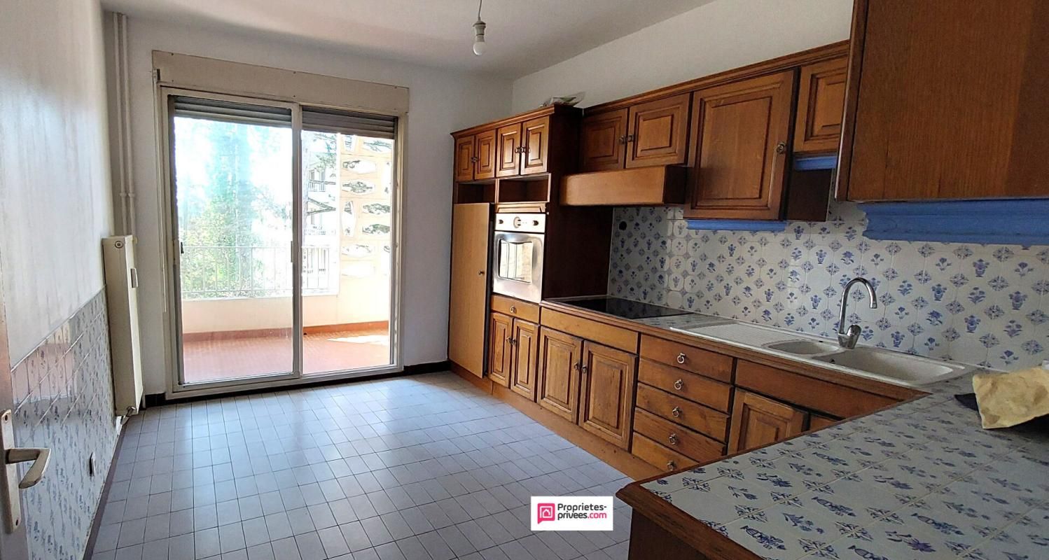 TASSIN-LA-DEMI-LUNE Appartement Tassin La Demi Lune 5 pièce(s) 106.41 m2 3