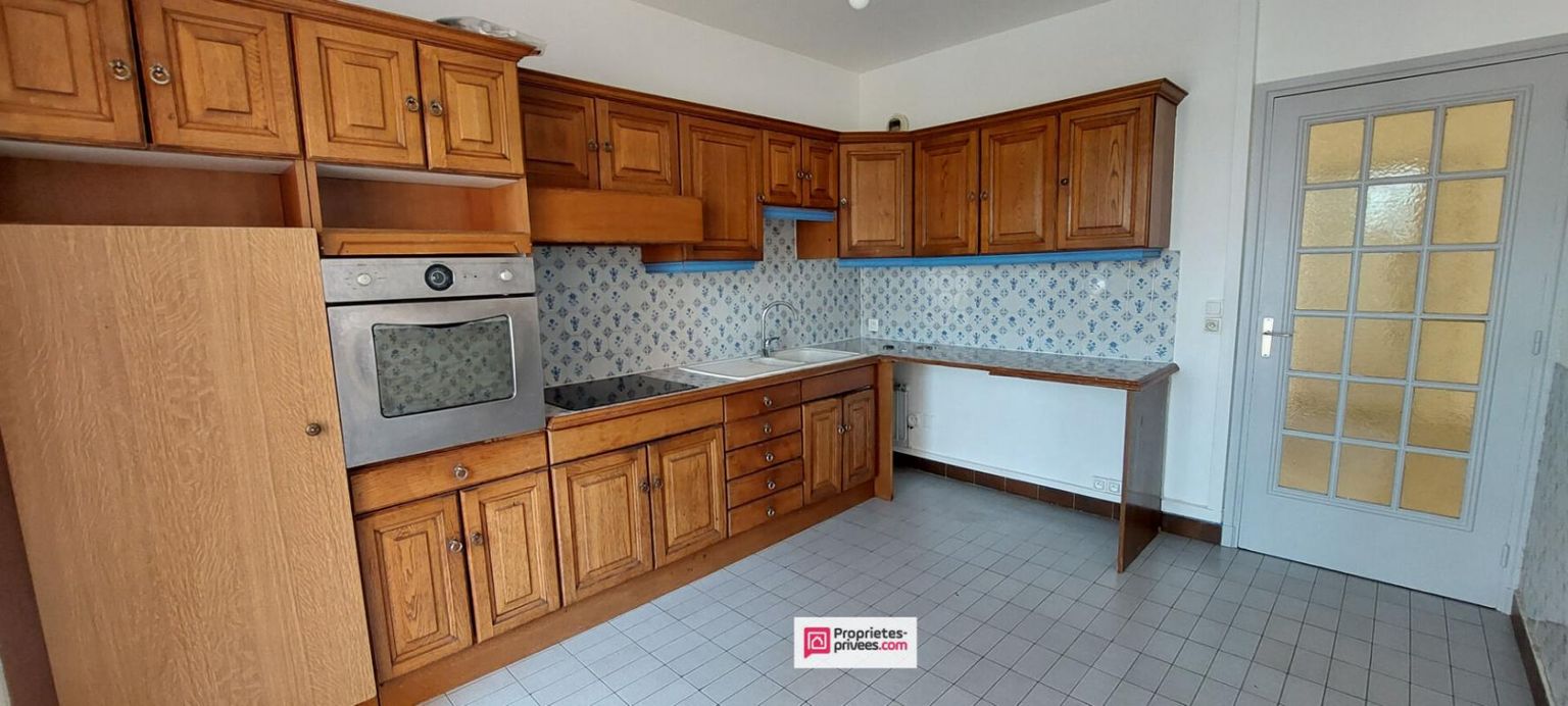TASSIN-LA-DEMI-LUNE Appartement Tassin La Demi Lune 5 pièce(s) 106.41 m2 4