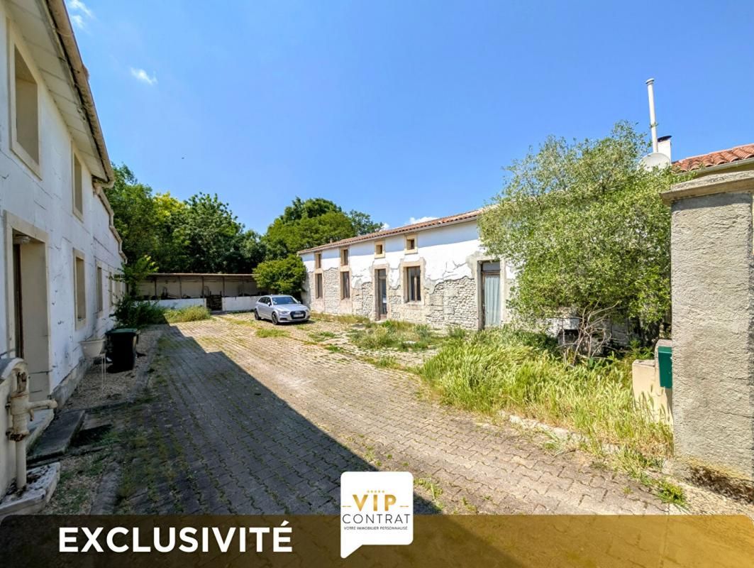 MONTILS GARANTIE PROTEC+ 12 MOIS INCLUS ! ENSEMBLE IMMOBILIER DE DEUX MAISONS ! 2