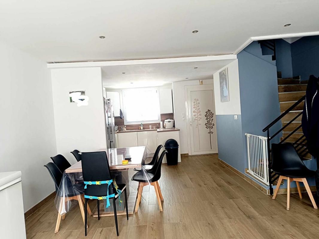 Maison Fos Sur Mer 5 pièce(s) 80 m2 avec Jardin