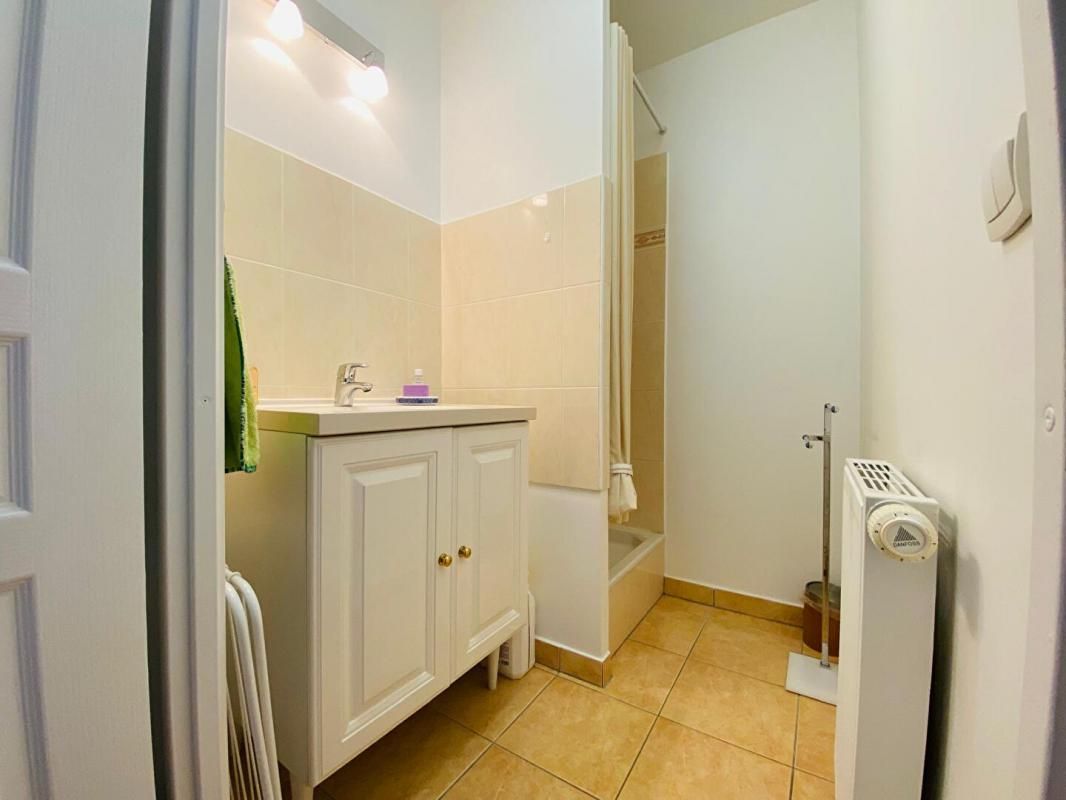 SAINT-OUEN-L'AUMONE Quartier Bellevues-Liesse Saint Ouen-L'Aumône - Résidence "Les Chênes" : Bel F5 spacieux et lumineux proche toutes commodités de 109m² 3