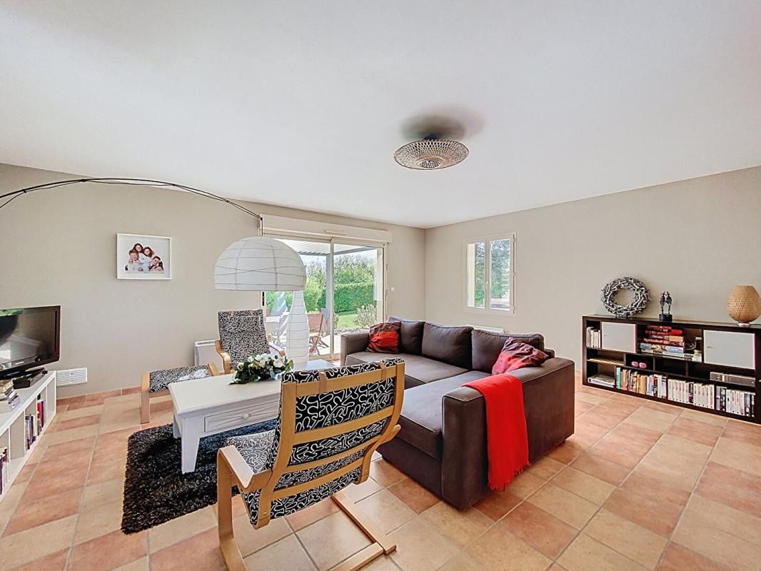 SAINT-CYBRANET Maison Saint Cybranet 6 pièce(s) 140 m2 4