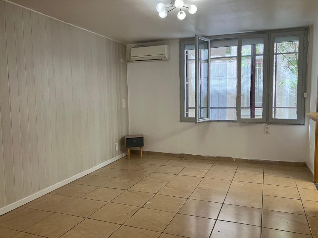 LESPIGNAN Maison Lespignan 5 pièce(s) 100 m2 3