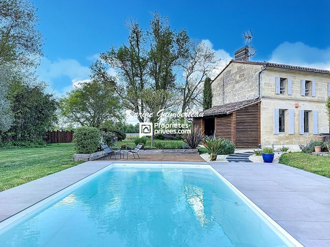 Maison de campagne 320 m2 + piscine + garage + jardin