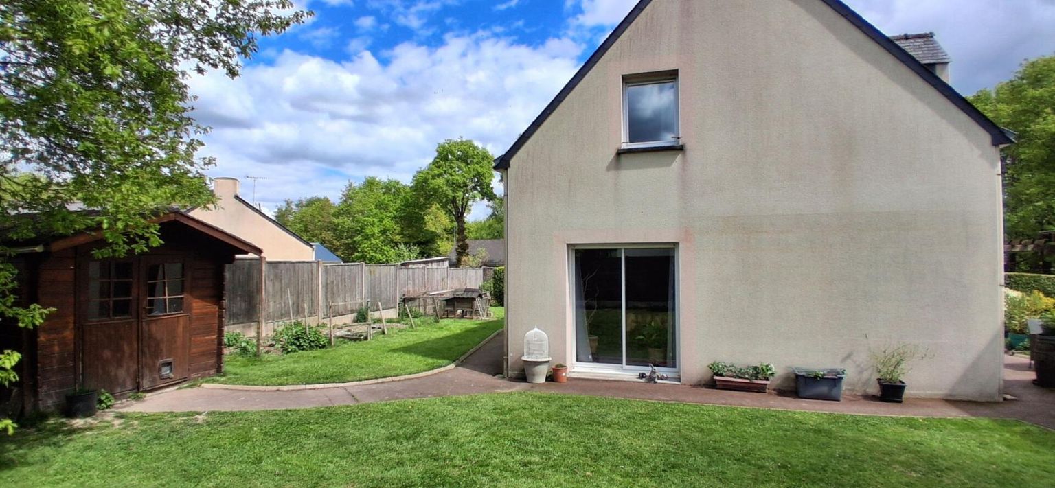 PLESSE Maison LE COUDRAY 4 pièce(s) 123 m2 2
