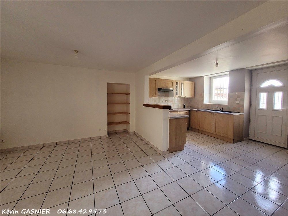 RUELLE-SUR-TOUVRE RUELLE SUR TOUVRE (16600) : Maison 85m2 avec 3 chambres 3