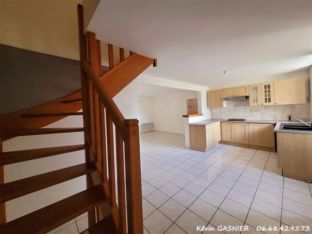 RUELLE-SUR-TOUVRE RUELLE SUR TOUVRE (16600) : Maison 85m2 avec 3 chambres 4