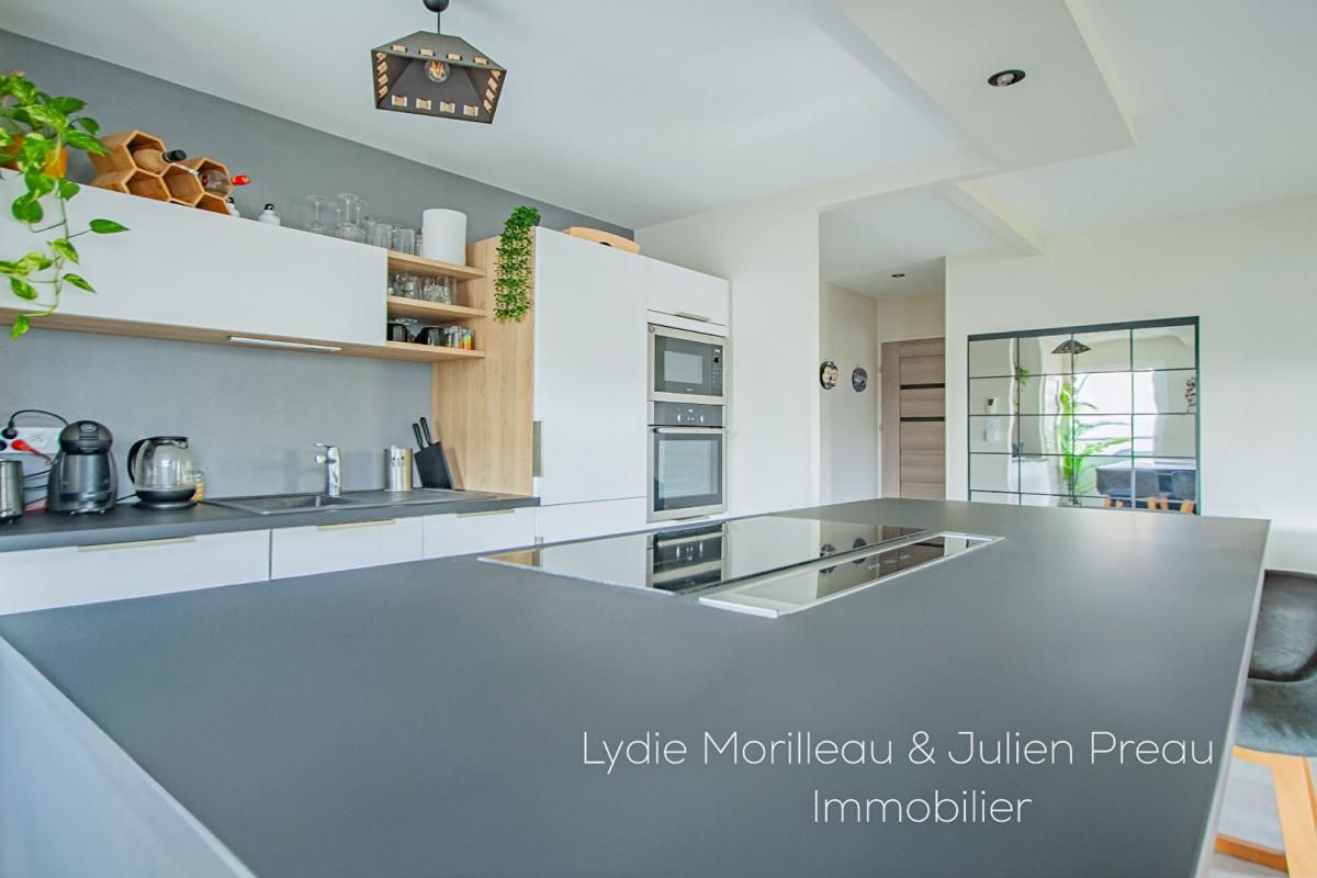 REZE Appartement Rezé 4 pièces (77 m²) 3