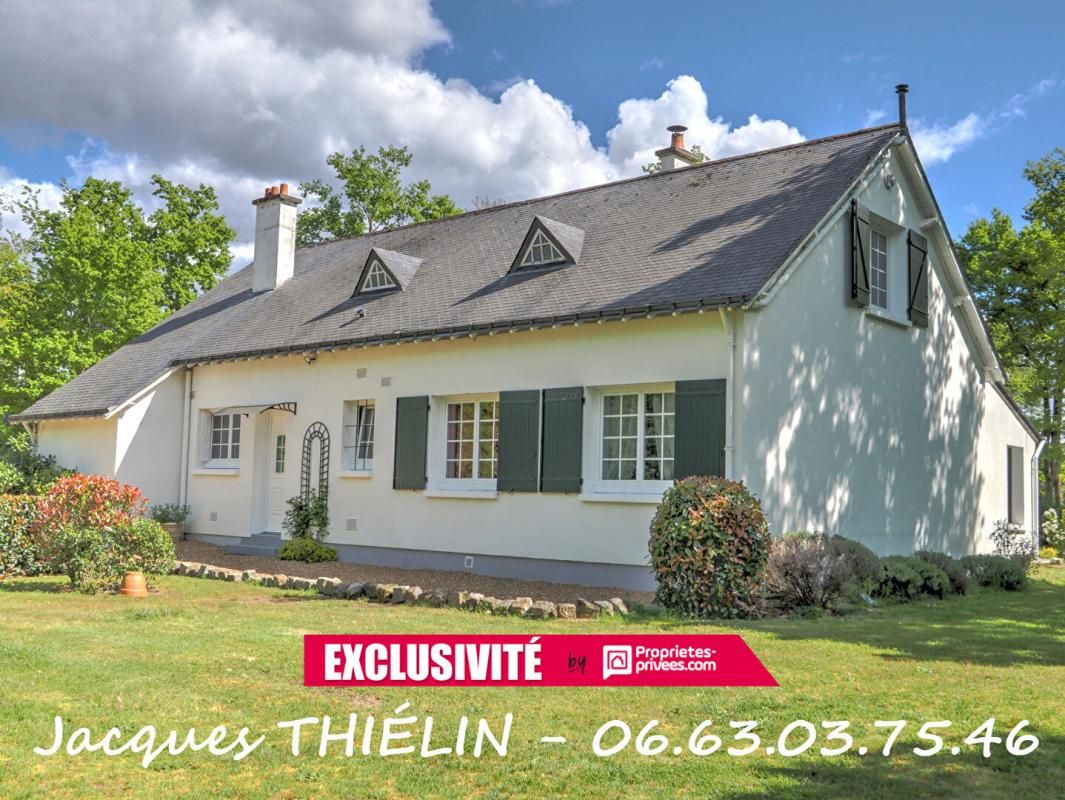 CADRE MAGNIFIQUE POUR CETTE SPACIEUSE PROPRIÉTÉ TRES SOIGNÉE