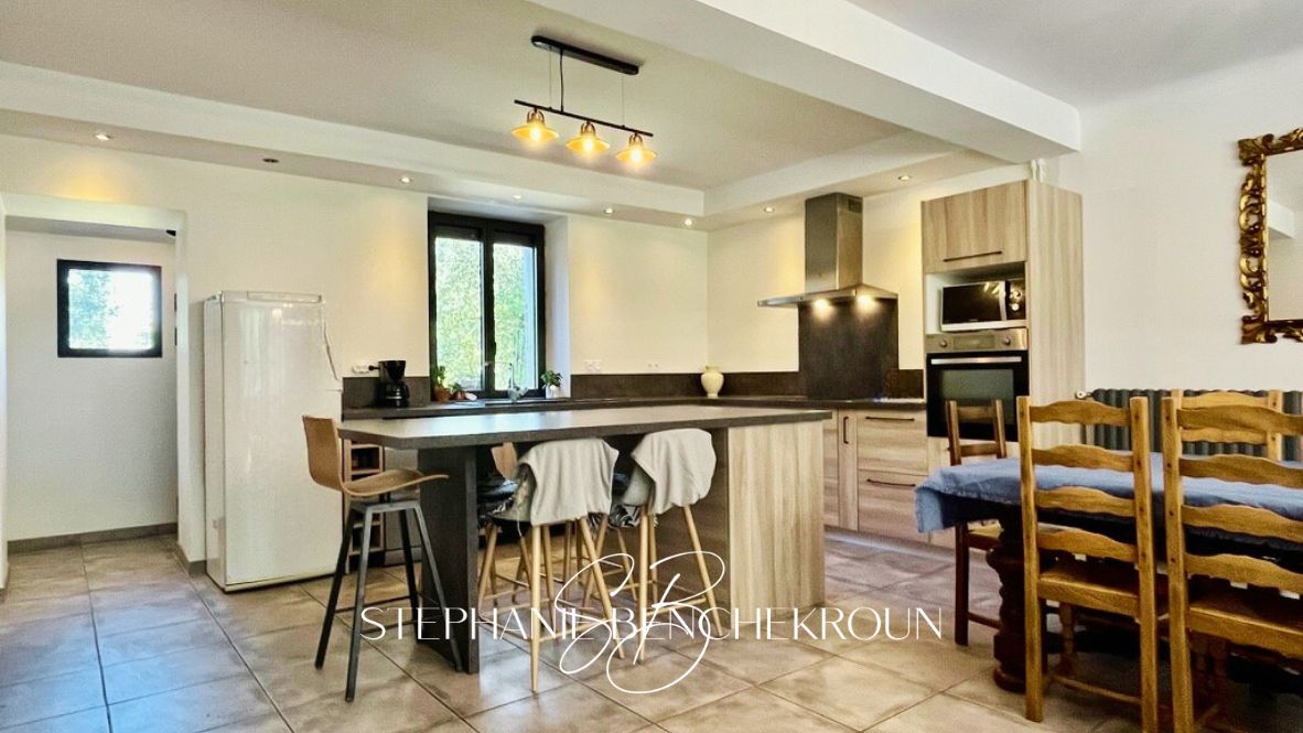 ORSANS Ensemble immobilier de 3 maisons 4
