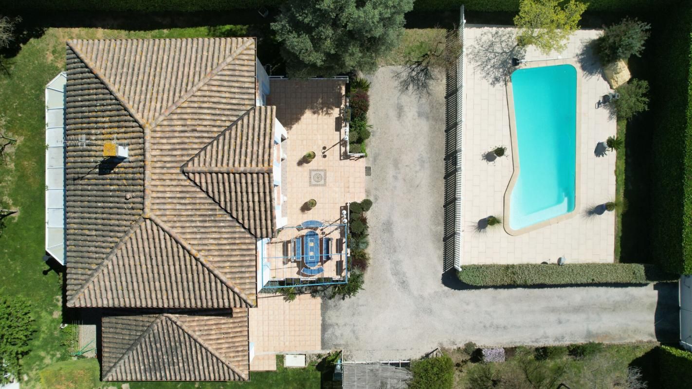 CARCASSONNE EN EXCLUSIVITE - SECTEUR AURIAC - 4 CHAMBRES - DRESSING - PISCINE - GARAGE - CARPORT 4