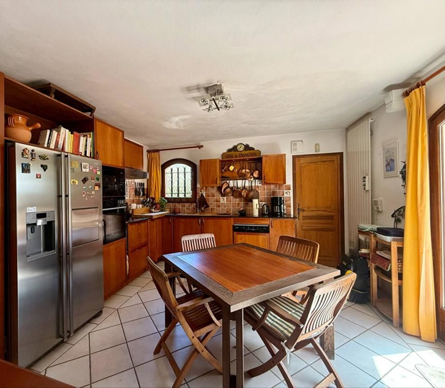 LE VAL LE VAL - Villa de 194m² avec piscine, garage, atelier 4