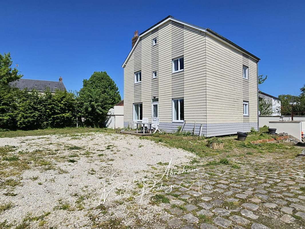 Maison rénovée avec jardin