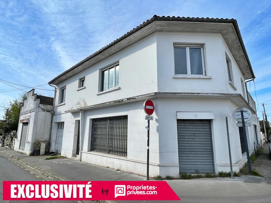 MERIGNAC Immeuble Merignac Bdx Saint Augustin 15 pièce(s) 442 m2 1