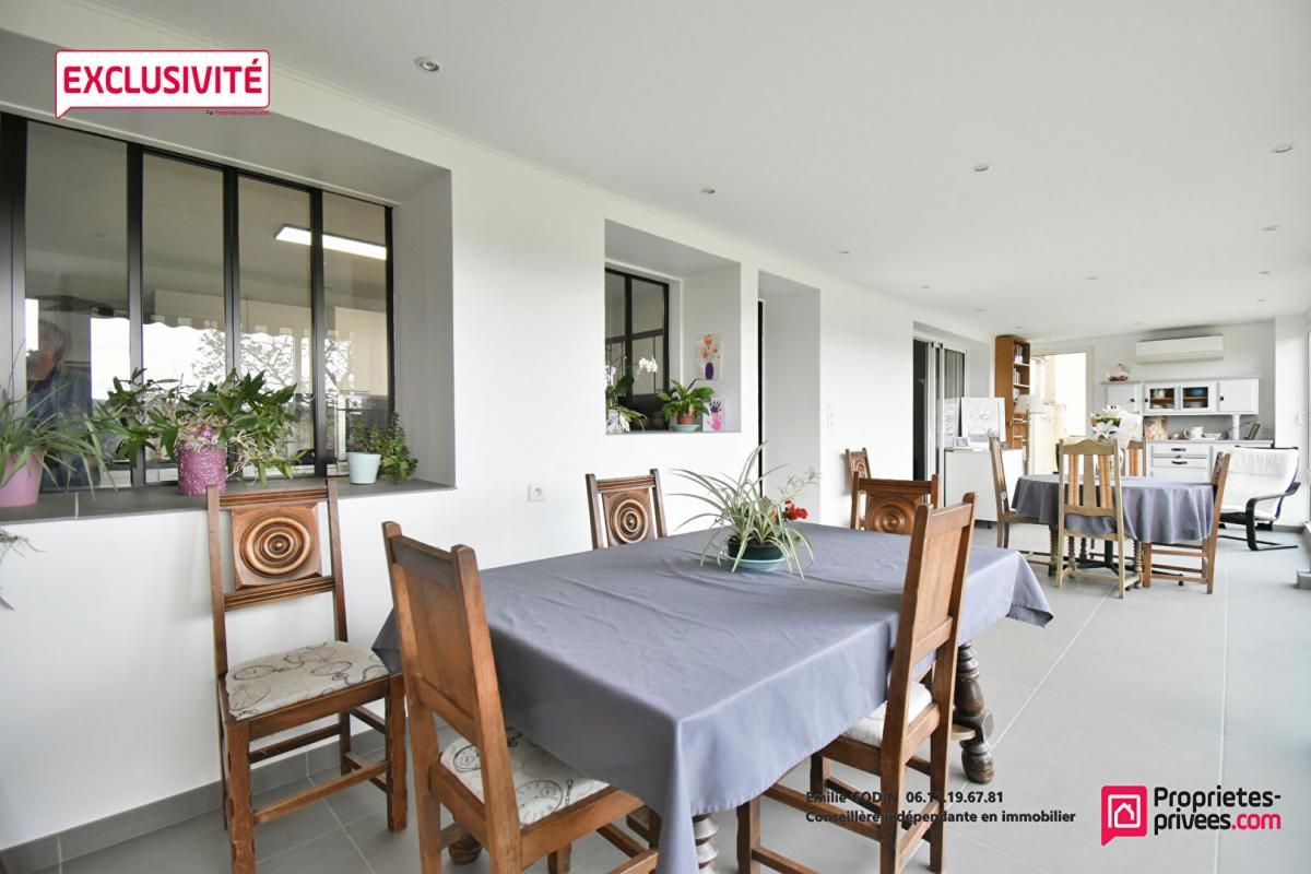 TOUTLEMONDE Maison 9 pièce(s) 180 m2 1