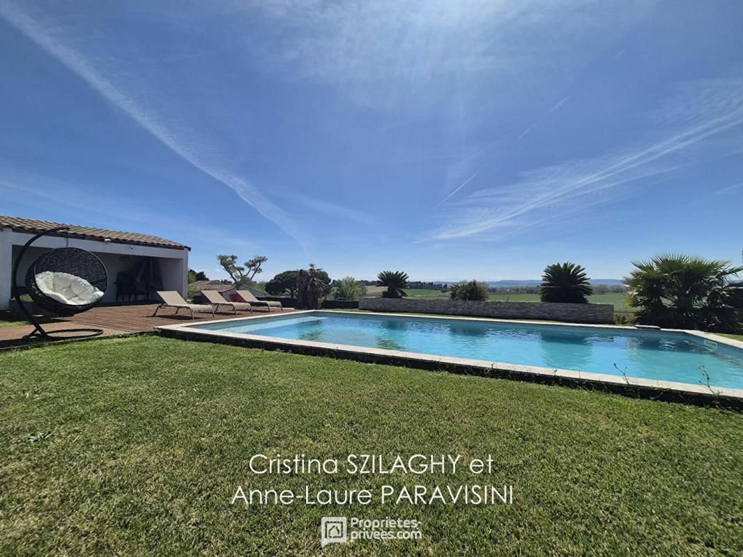 CASTELNAUDARY Magnifique maison de plain-pied avec garage et piscine 4