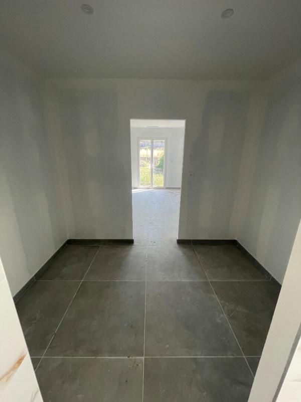 CORNAS Maison Cornas 5 pièce(s) 120 m2,garage 4