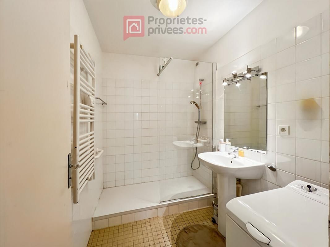 CHATEAUBRIANT Appartement Chateaubriant T4 pièce(s) 76 m2, 3 chambres, cave et parking 4