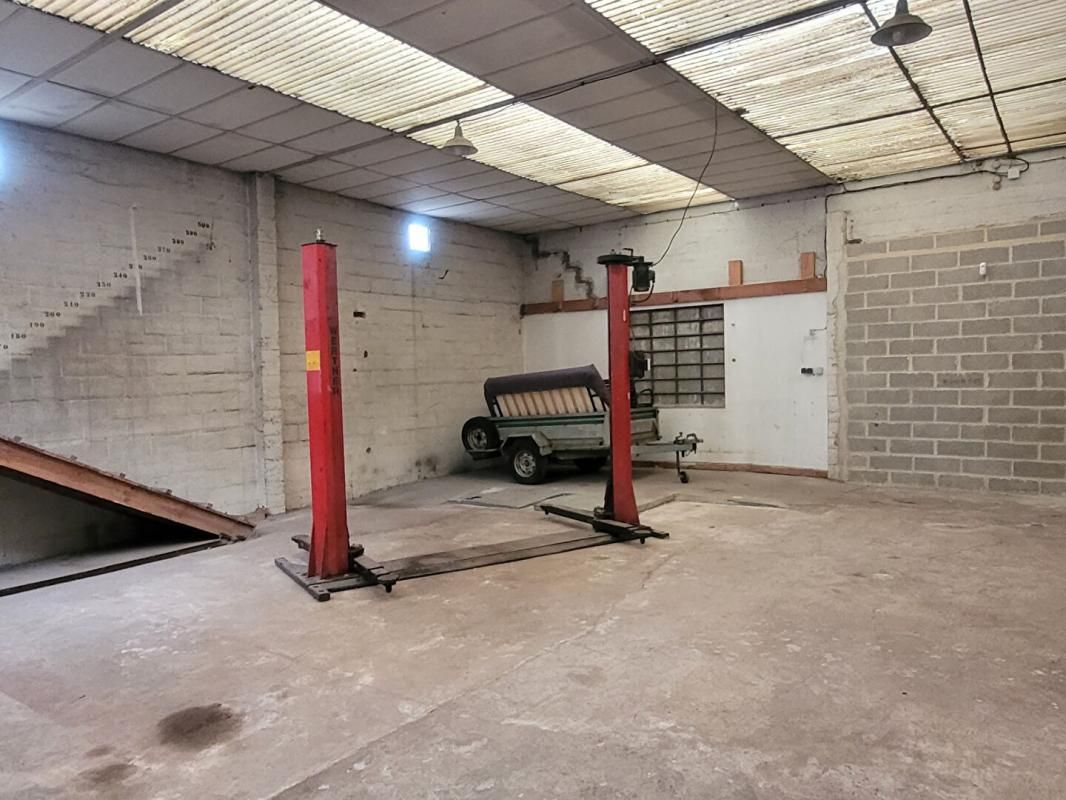 BETHUNE Immeuble Bethune 5 pièce(s) avec hangar de 340m² et 1T4 de 125m² 4