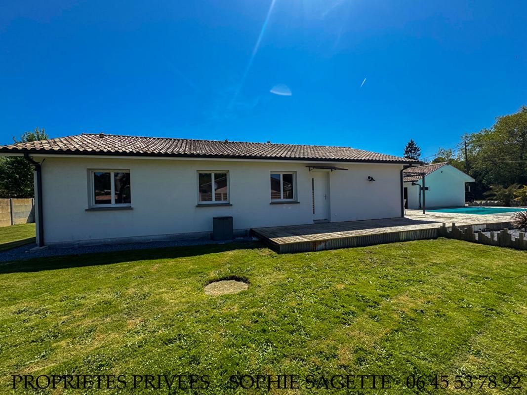 MIOS MAISON 3CH + BUREAU DOUBLE GARAGE PISCINE SUR 1500M² DE TERRAIN 4