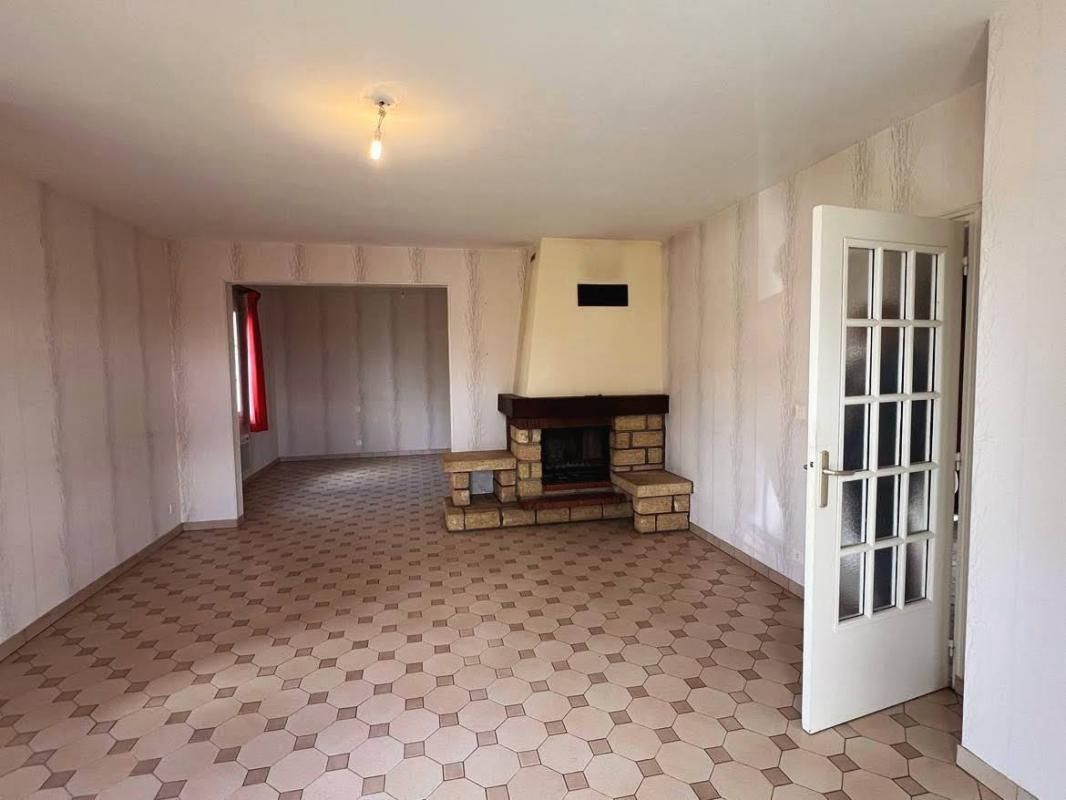 THIVIERS Maison Thiviers 5 pièce(s) 115 m2 3