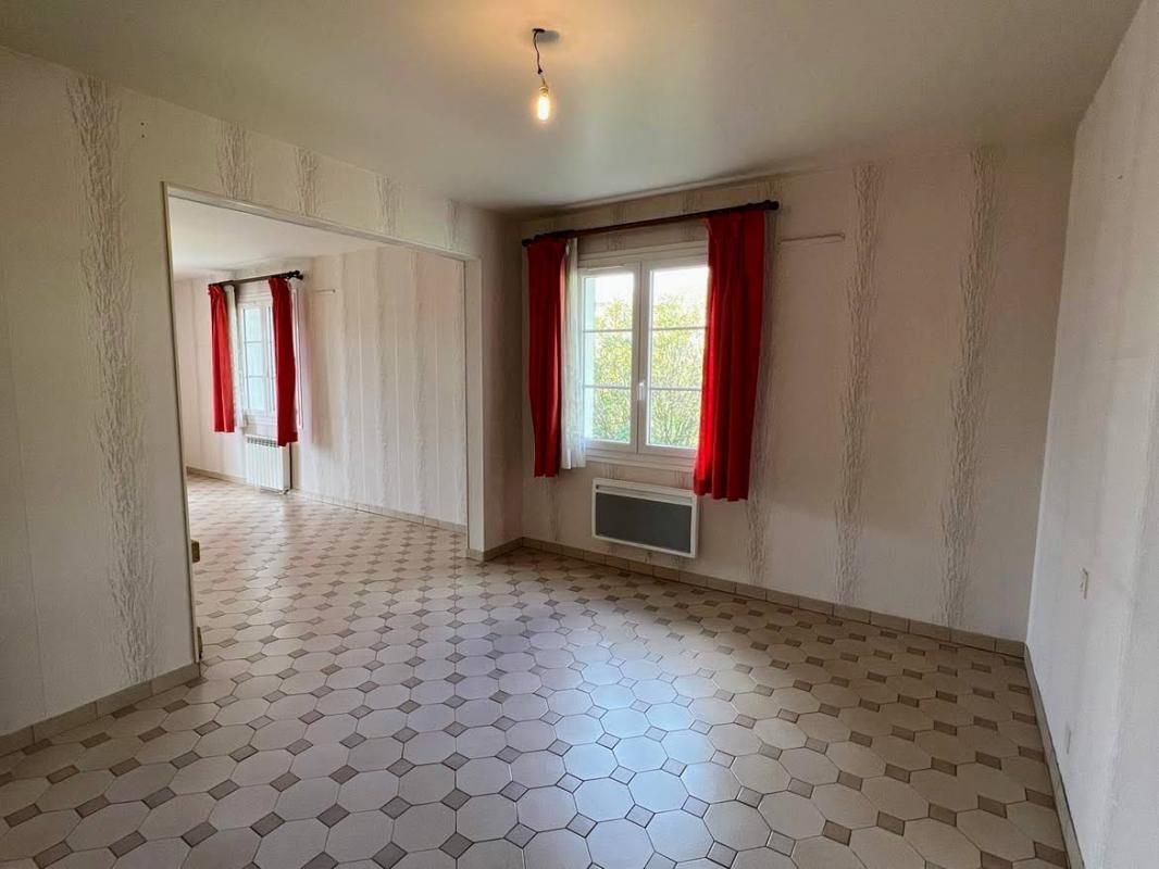 THIVIERS Maison Thiviers 5 pièce(s) 115 m2 4