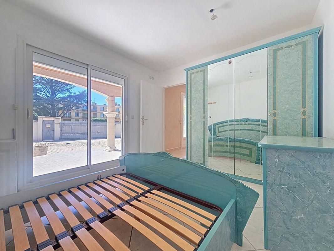 AVIGNON Villa 4 pièce(s) 120 m2 4