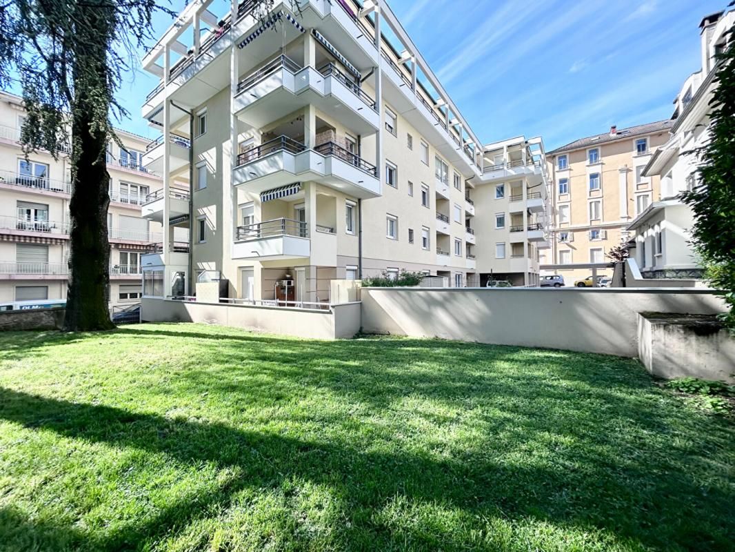Appartement Aix-les-Bains 3 pièce(s) 63.87m2