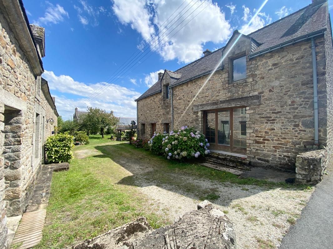 VANNES PLOEREN aux portes de Vannes, Ensemble immobilier en pierres longère 248M2 et bâtisse de150M2 sur 1500 M2 de terrain 4
