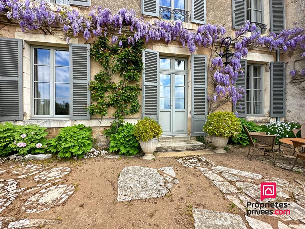 AVALLON Magnifique propriété en plein centre-ville d'Avallon 3