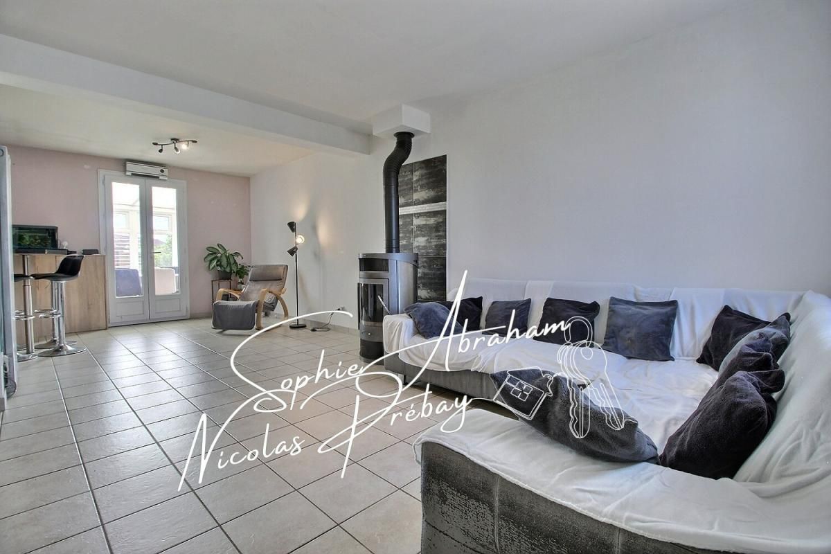 TOURY Maison individuelle, 6 chambres, jardin 2