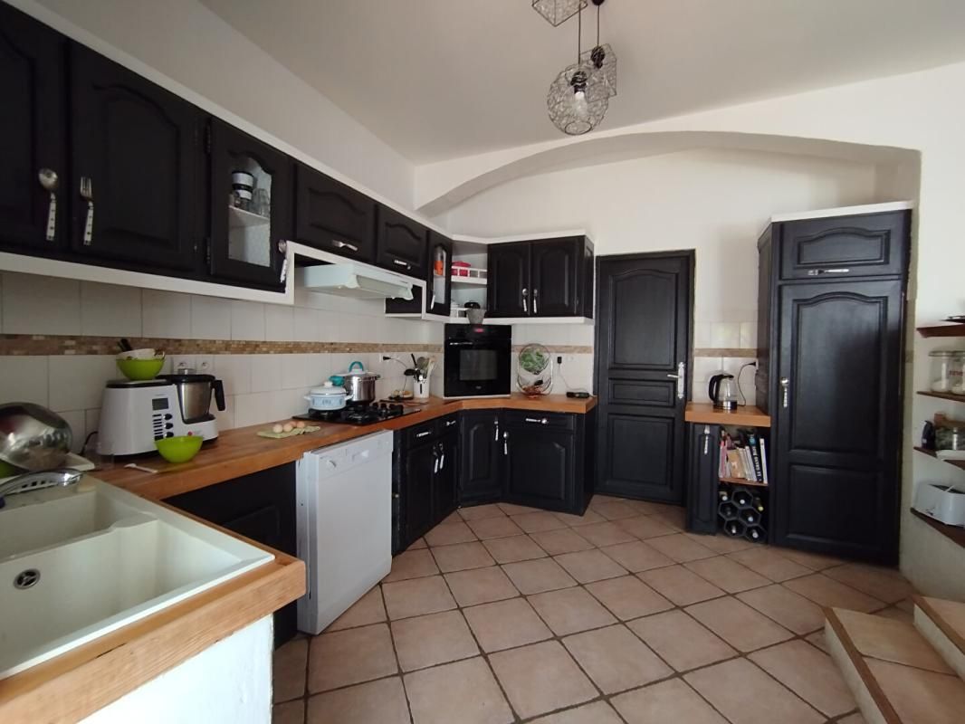 CHASSIGNOLLES Belle maison en pierre 2