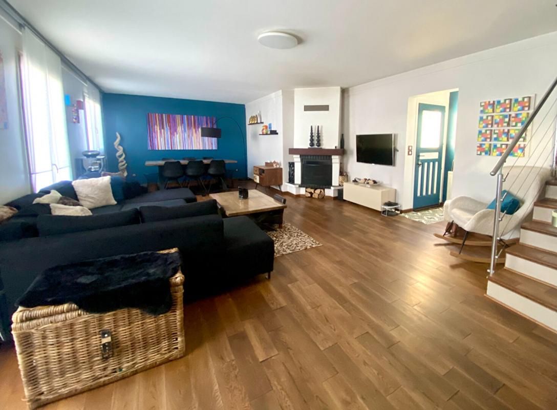 CLAMART Maison Clamart 4 pièce(s) 98 m2 4