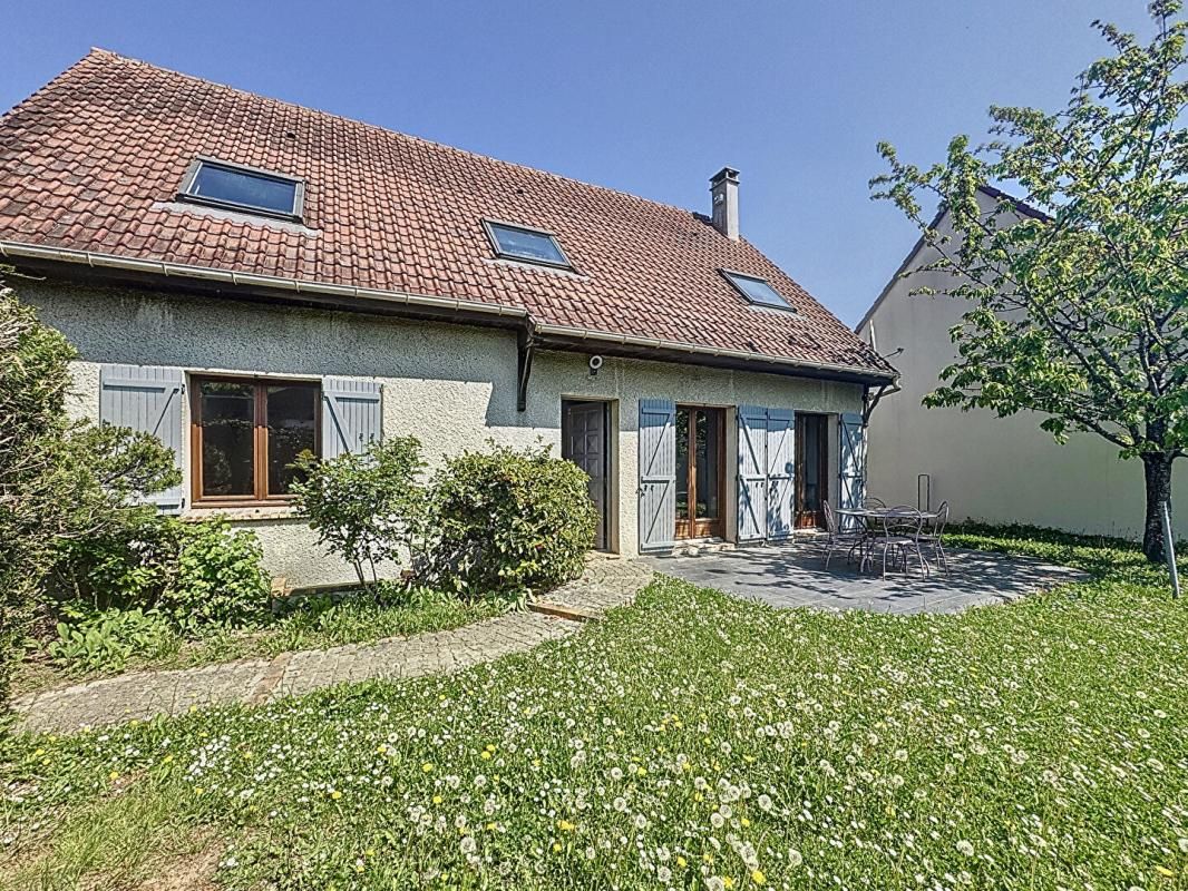 SACLAY Maison Saclay 6 pièces 130 m2 2