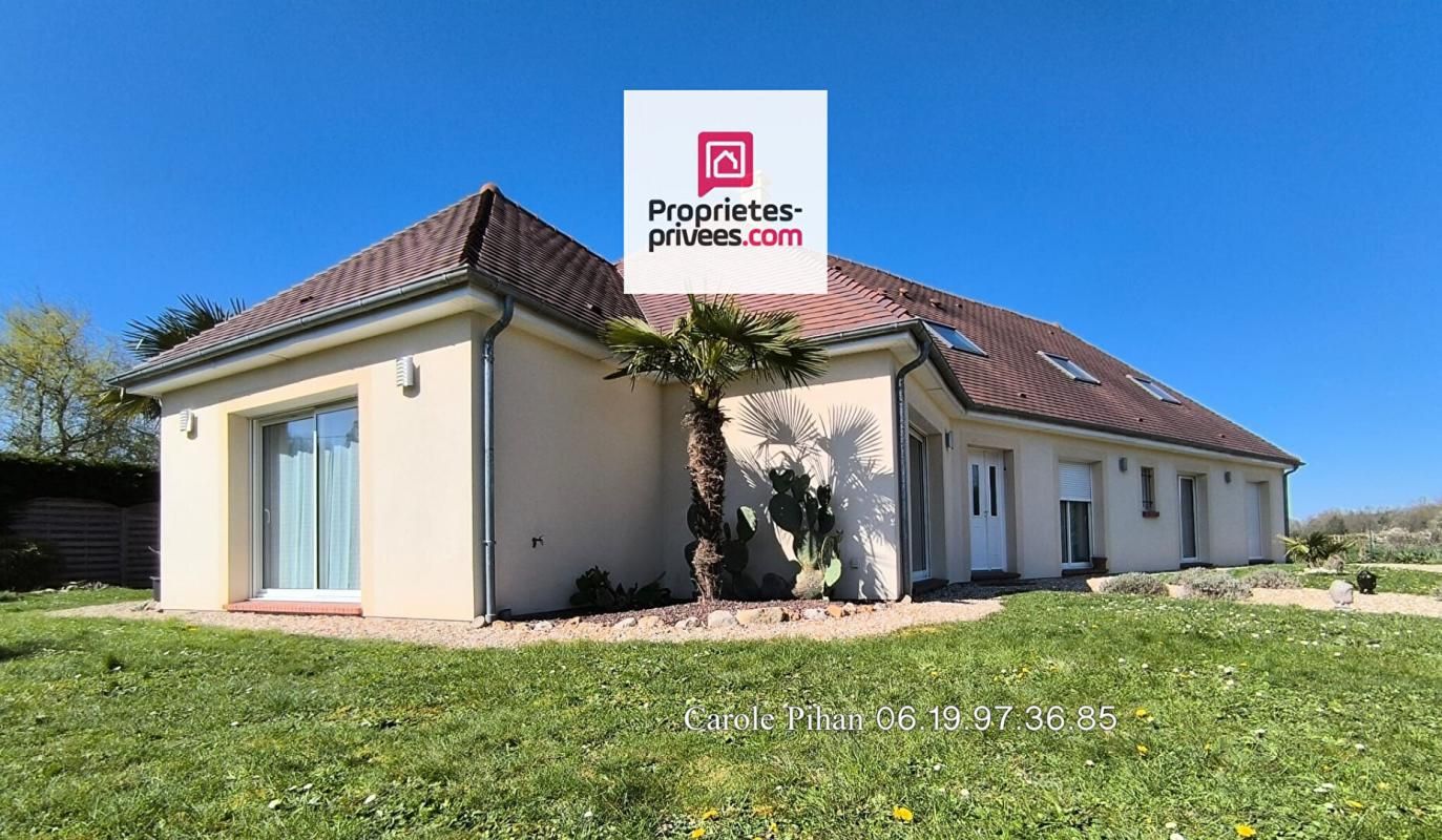 Superbe et spacieuse maison 7 Chambres en Vallée de L'Eure à 1H20 de Paris