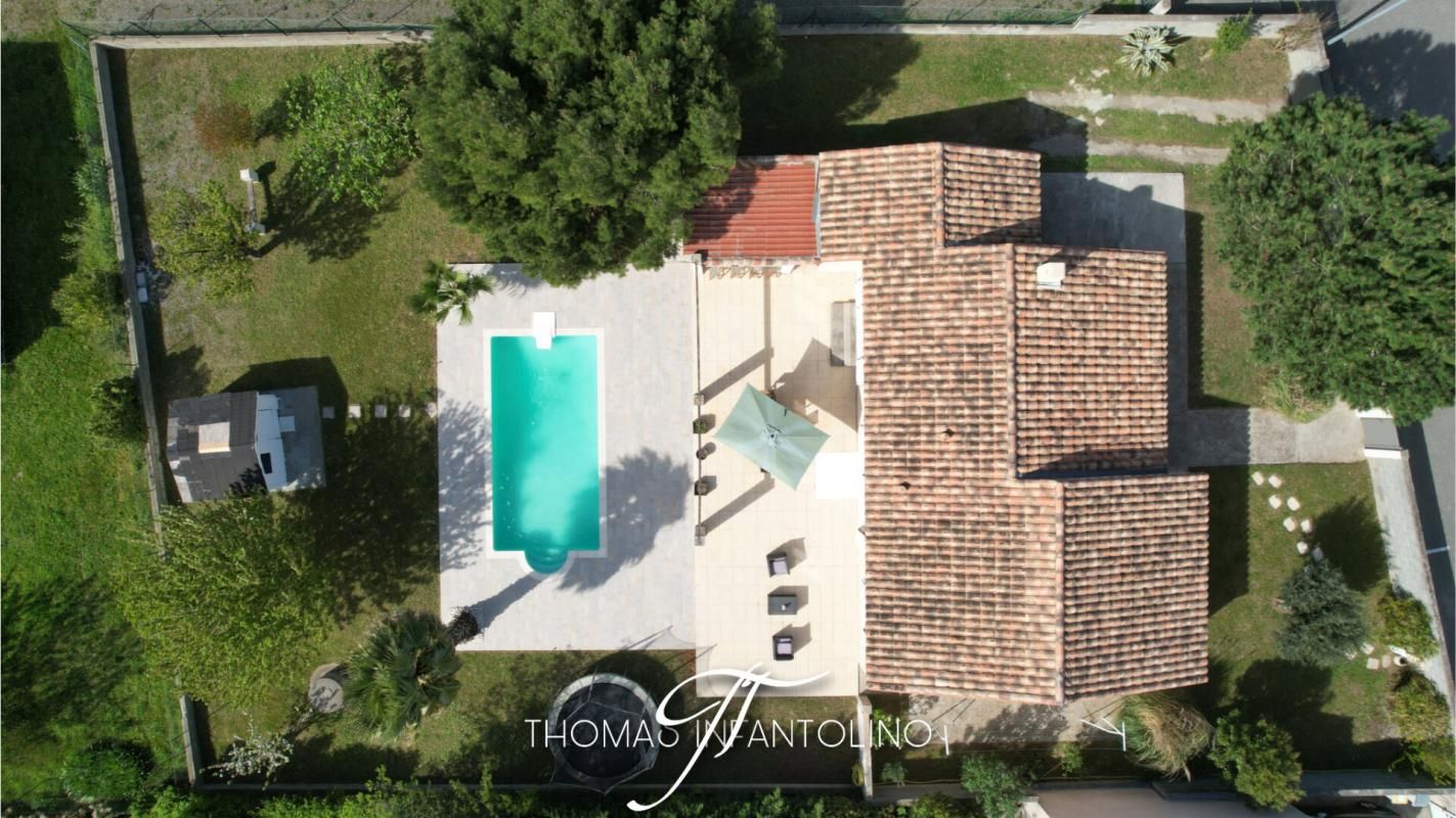 TREBES EN EXCLUSIVITE - PLAIN PIED - 4 CHAMBRES - PISCINE 4
