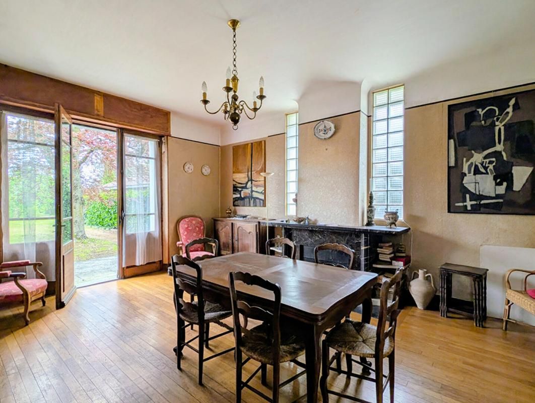 CAZERES Maison 224 m2 avec 6 chambres, dépendance 97 m² sur terrain de 2117 m² 3