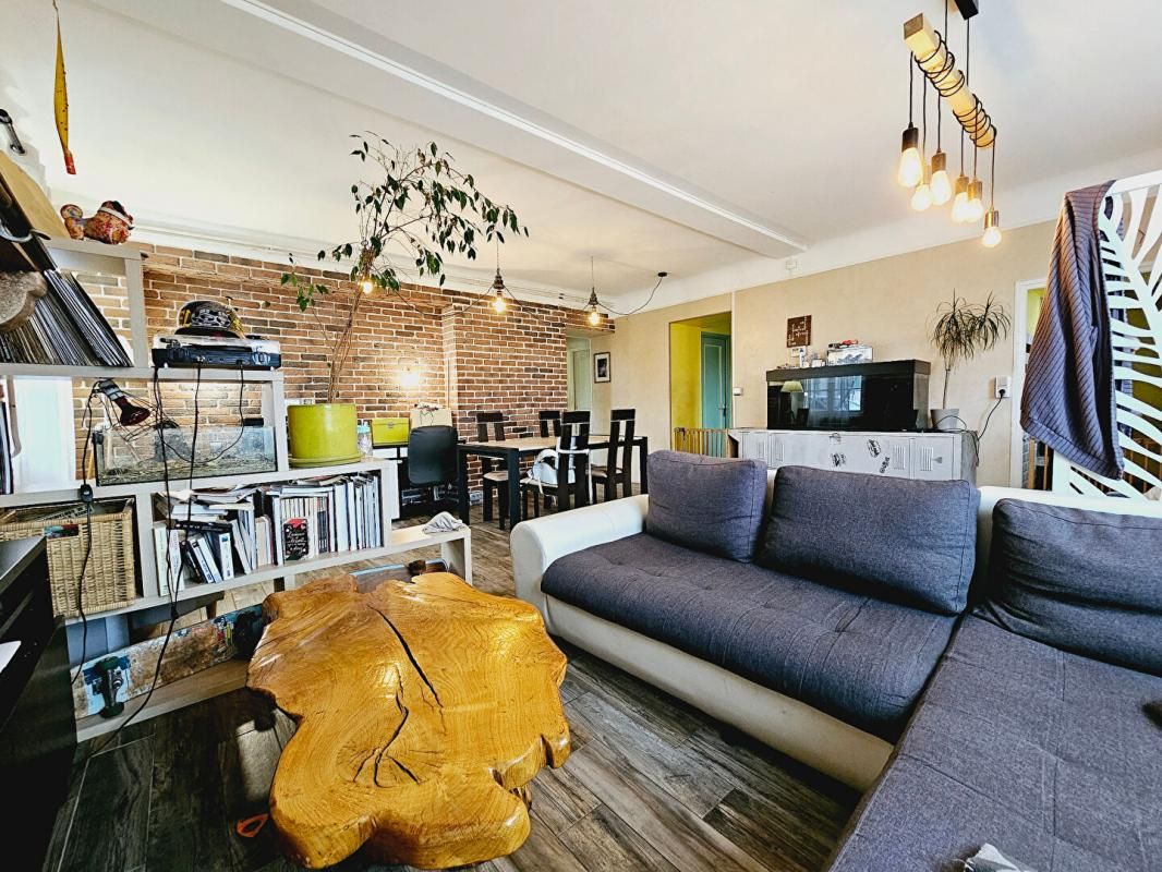SAINT-MARTIN-D'AUXIGNY MAISON DE 96M² + STUDIO INDEPENDANT DE 35M² + ATELIER ET HANGAR 3