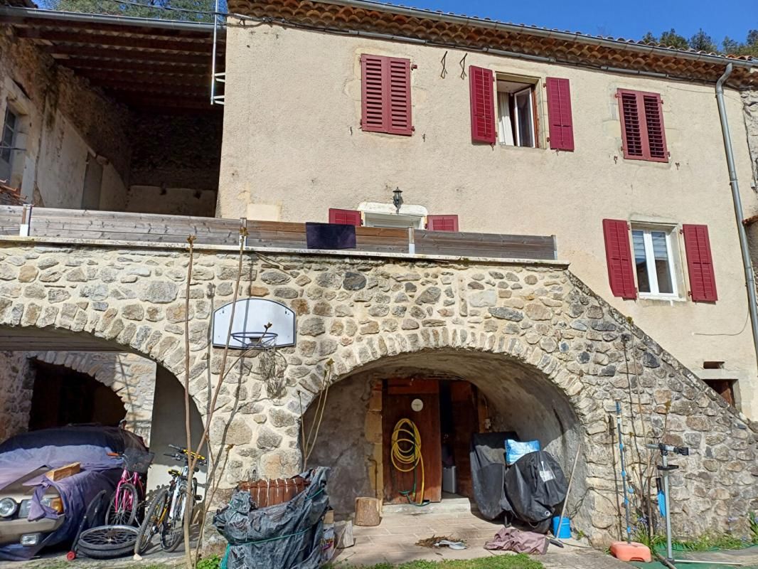 Maison en pierres de 120m²
