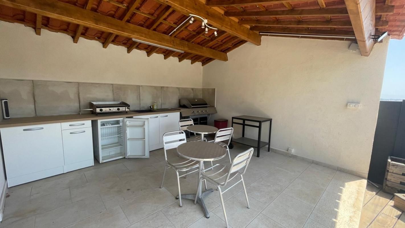 LA VALETTE-DU-VAR Le Partegal - La valette du Var Villa 7 pièce(s) 170 m2sur un terrain 750 m² 3