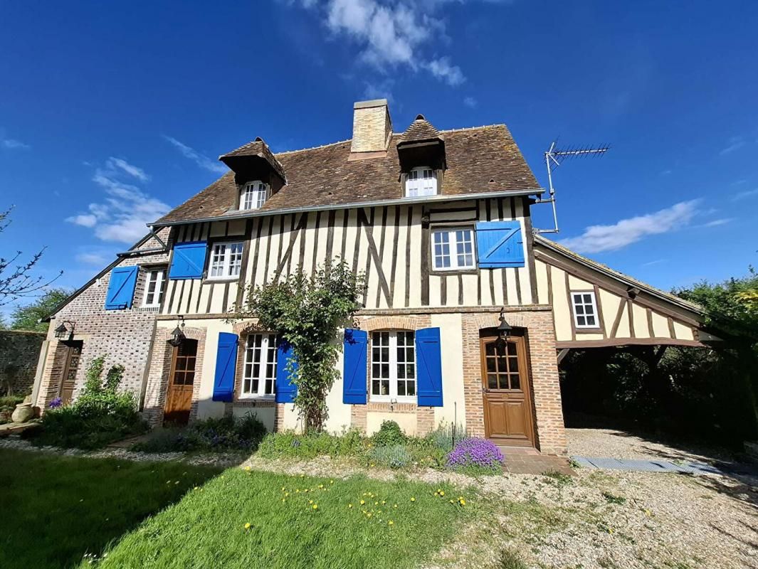 Maison de pays à colombage proche Rugles 8 pièce(s) 144 m2 + terrain 1248m²