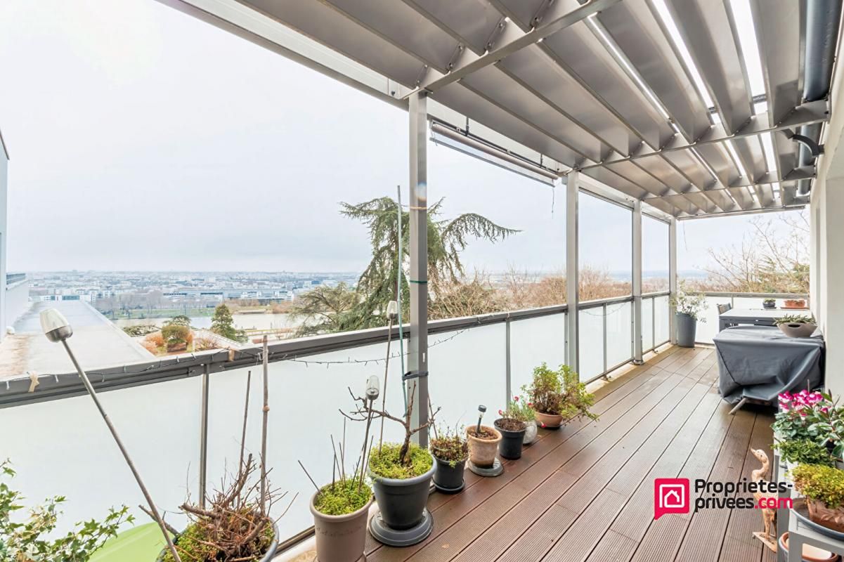 La Mulatière(69), VIAGER OCCUPE, appartement récent T4, 3 chambres, terrasse et garage