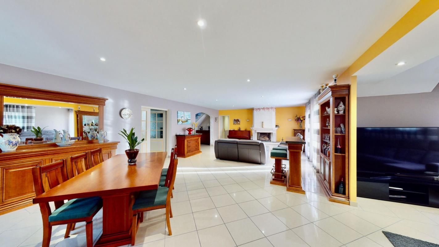 TOURNAN-EN-BRIE Maison  314 m2 haut de gamme 11 pièce(s) 550 000 4