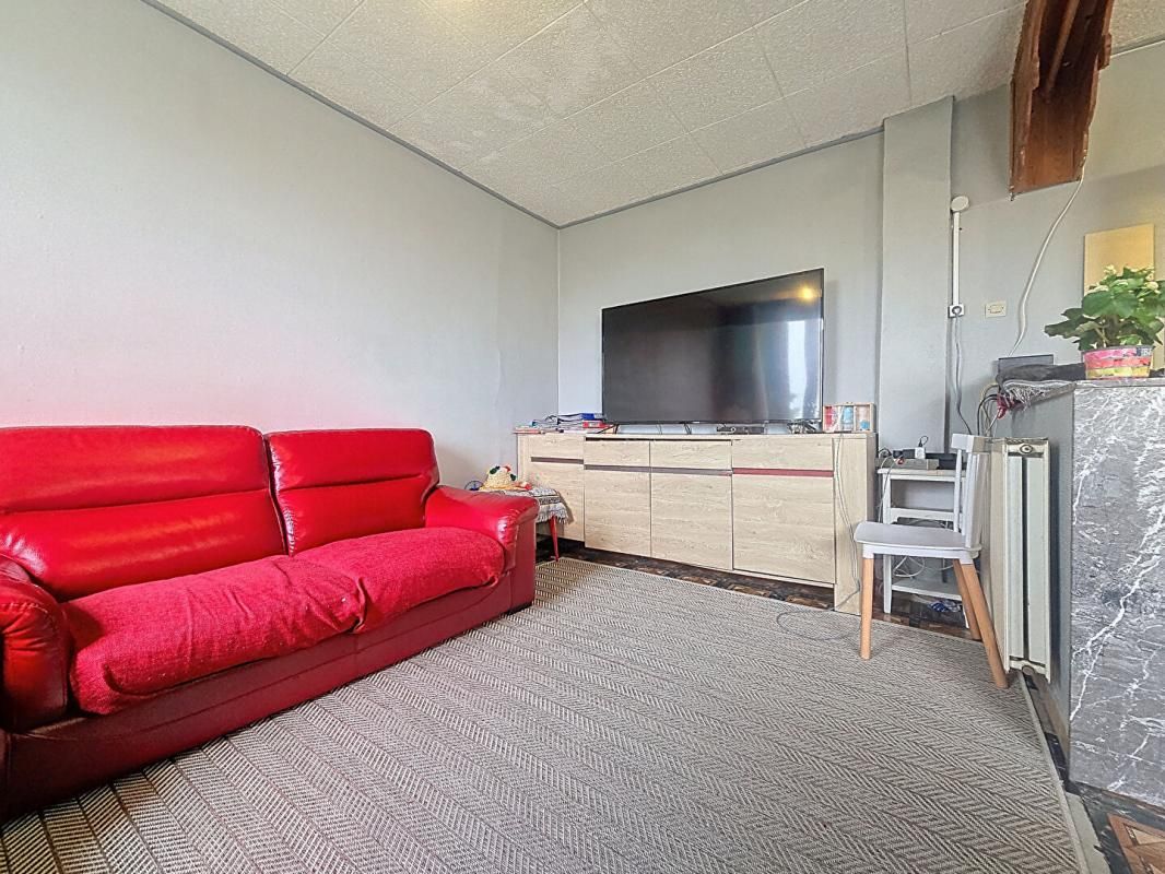 CAVAILLON Appartement  4 pièce(s) 4