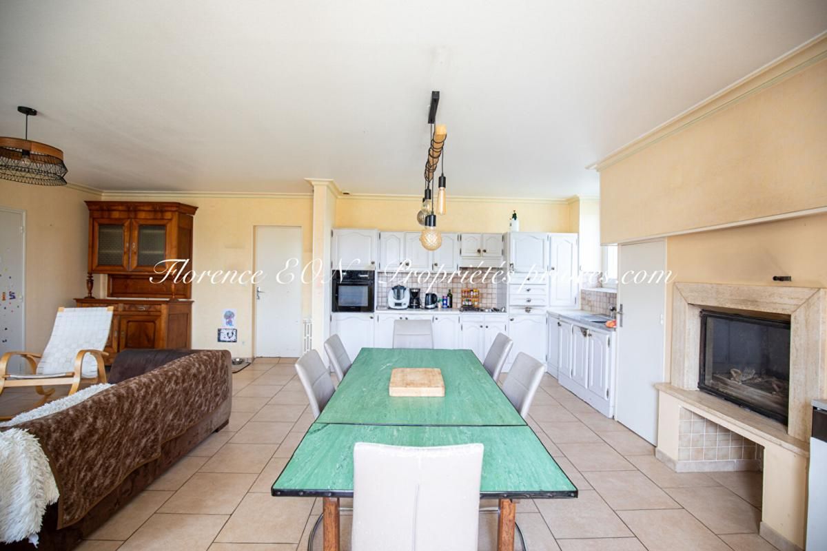 LE PERTRE Maison Le Pertre 3 pièce(s) 94 m2 3