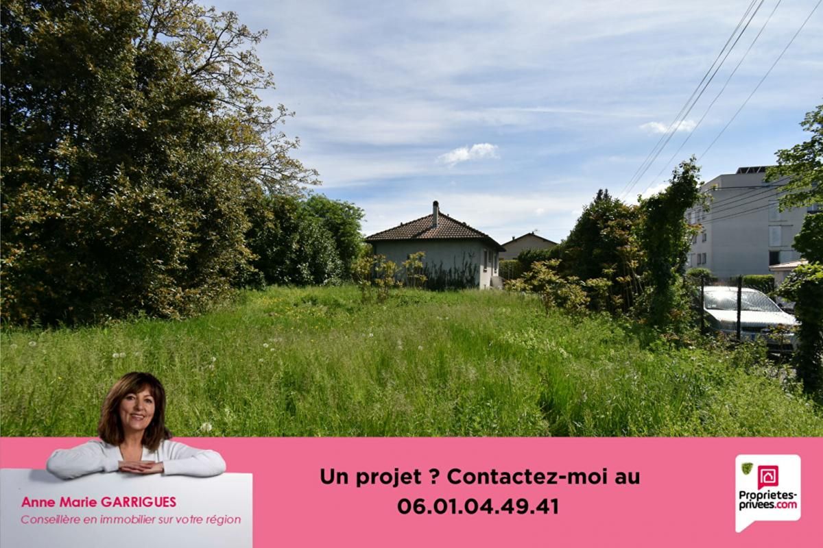 SAINT-PRIEST Terrain constructible de 518 m² dans un quartier résidentiel prisé à Saint-Priest 2