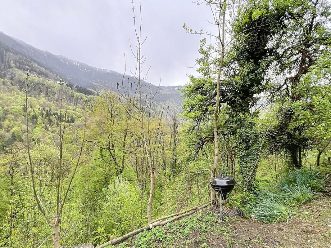 UGINE Chalet d'alpage de caractère Ugine 6 pièces 120 m2 2