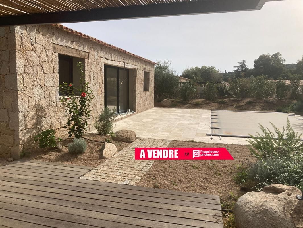 Maison type T3 en pierres sèches avec piscine - Ste Lucie de Porto Vecchio 2A - CORSE DU SUD - FRANCE
